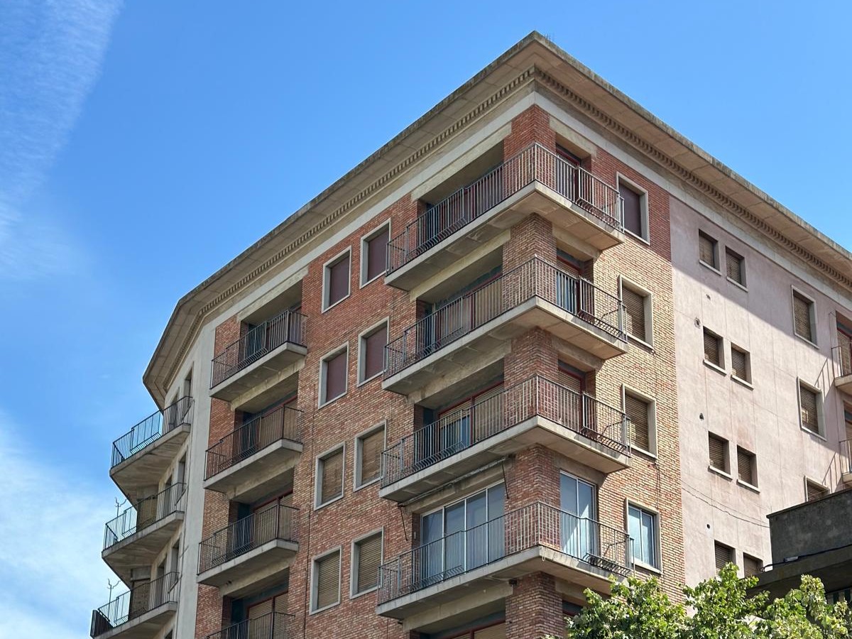 El ICF financia la Fundación SociHabitat con 3,8 M€ para habilitar 42 viviendas de alquiler social en Figueres