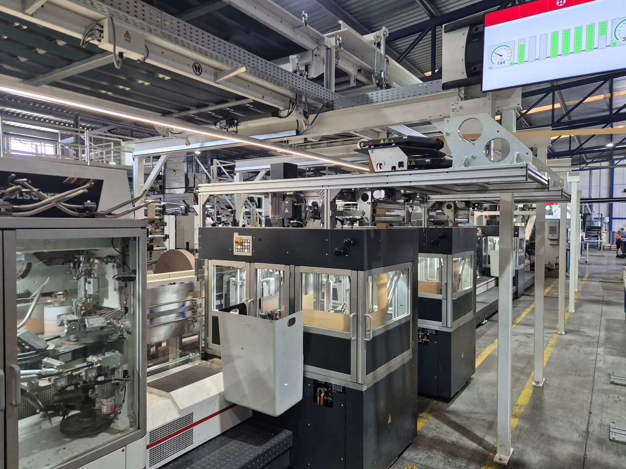 Nueva línea de producción de Industrias Bolcar en sus instalaciones de Vilobí del Penedès.